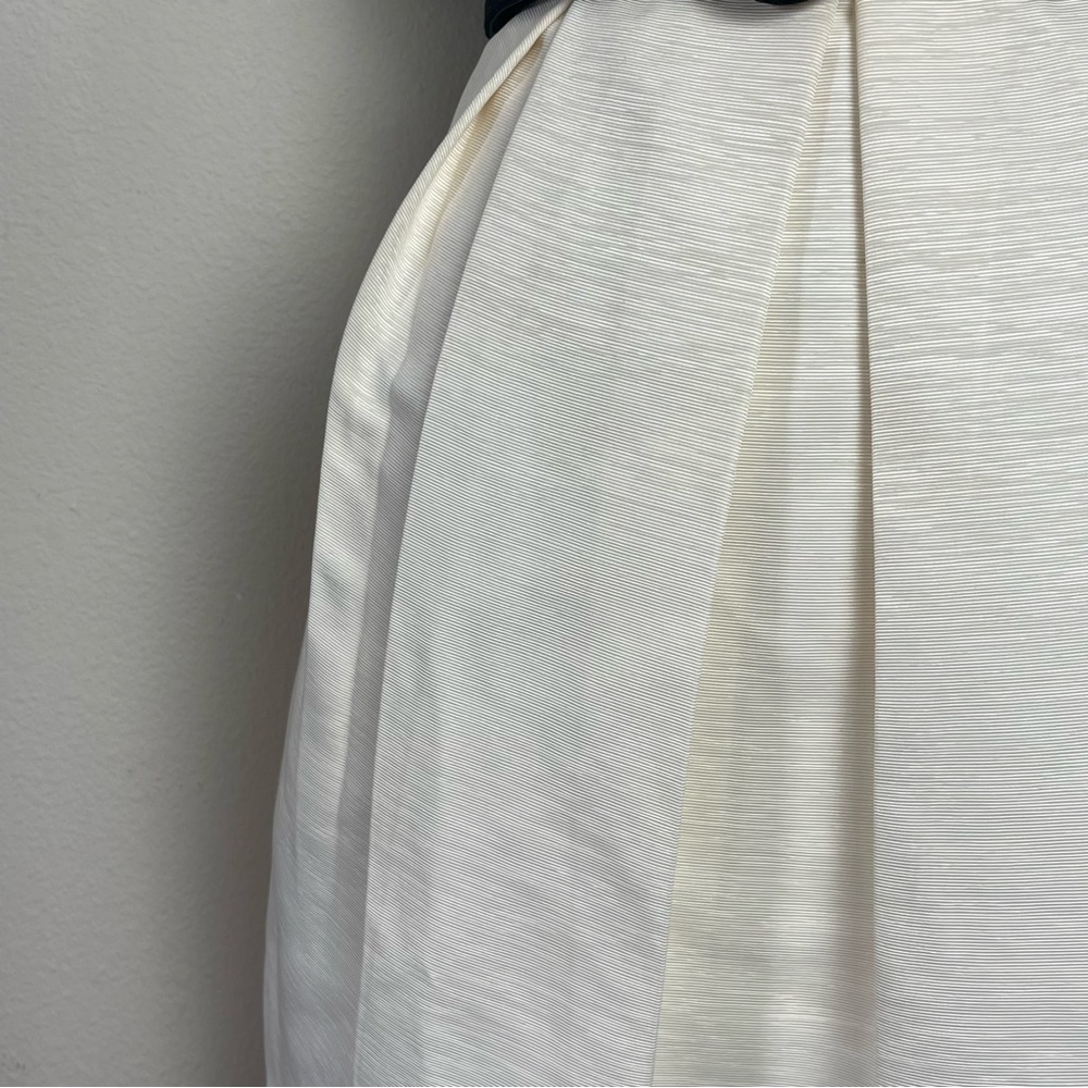 Eliza J Embellished Neckline Dress | Black & Ivory Knee Length Tulip Skirt | 4 - Picture 11 of 17